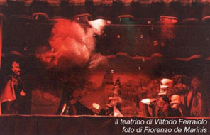 il teatrino di Vittorio Ferraiolo - foto di Fiorenzo de Marinis